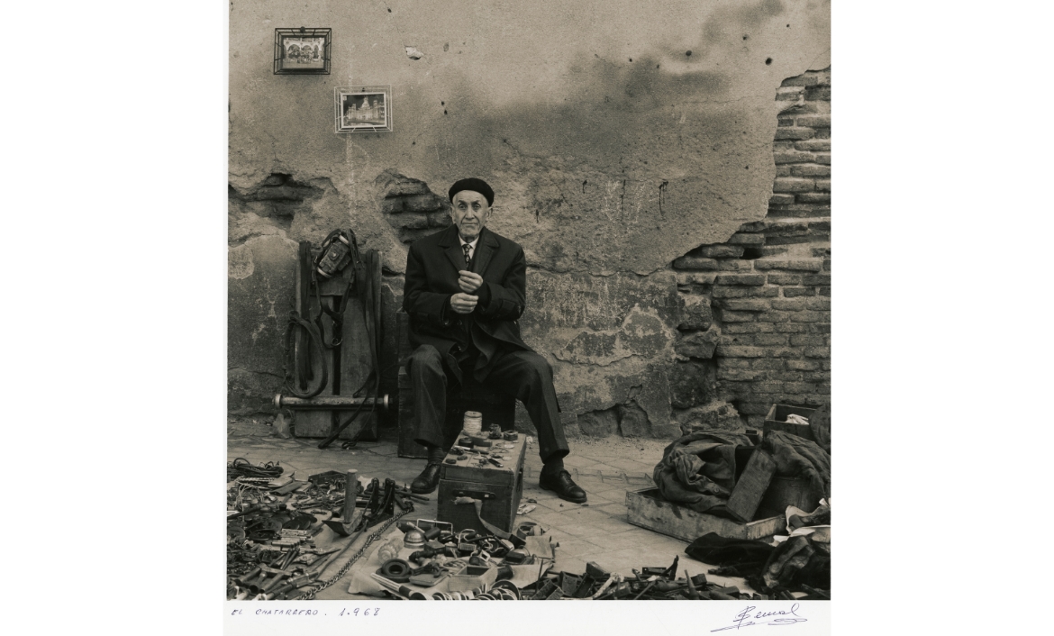 Chatarrero, 1968. Santiago Bernal Gutiérrez. Emulsió d’argent Clorbromur CIMIR/ Premis Ciutat de Reus de Fotografia / reg: 01977